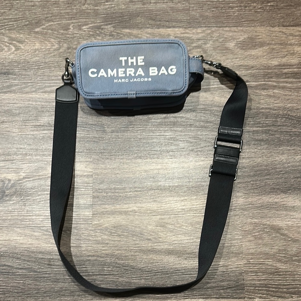 Marc Jacobs Blue Camera Bag - Picture 1 of 3